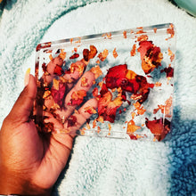 Load image into Gallery viewer, Clear Rose Gold Flakes and Rose Petals